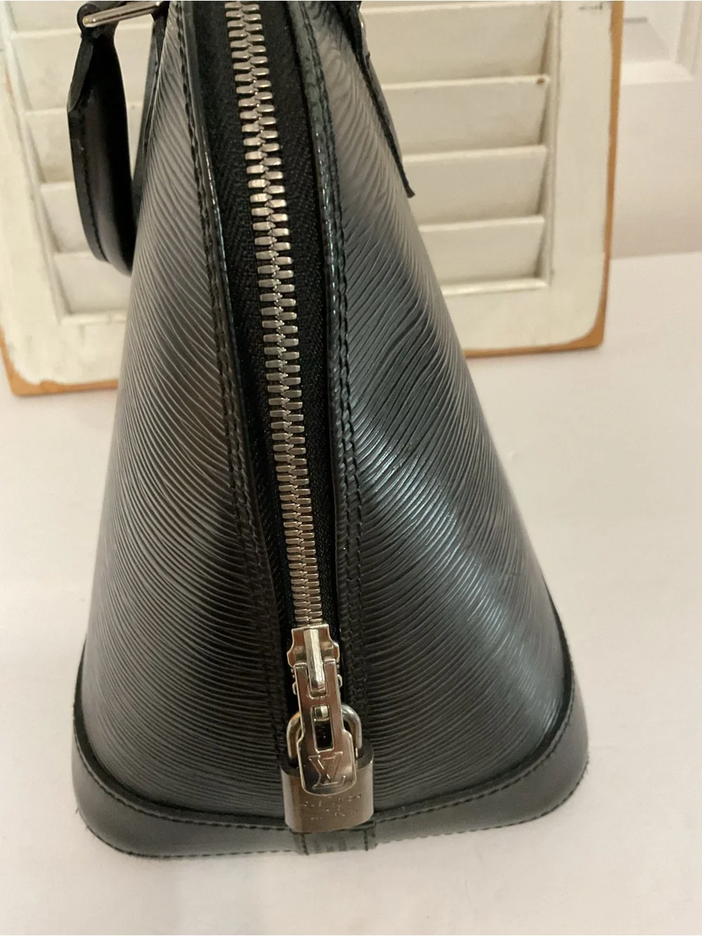 Louis Vuitton Alma PM Bag Epi Leather